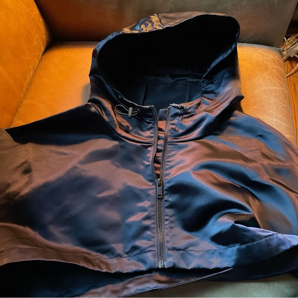 COS cropped hooded nylon crop jacket navy sleeve zip sporty luxe designer - Picture 9 of 15